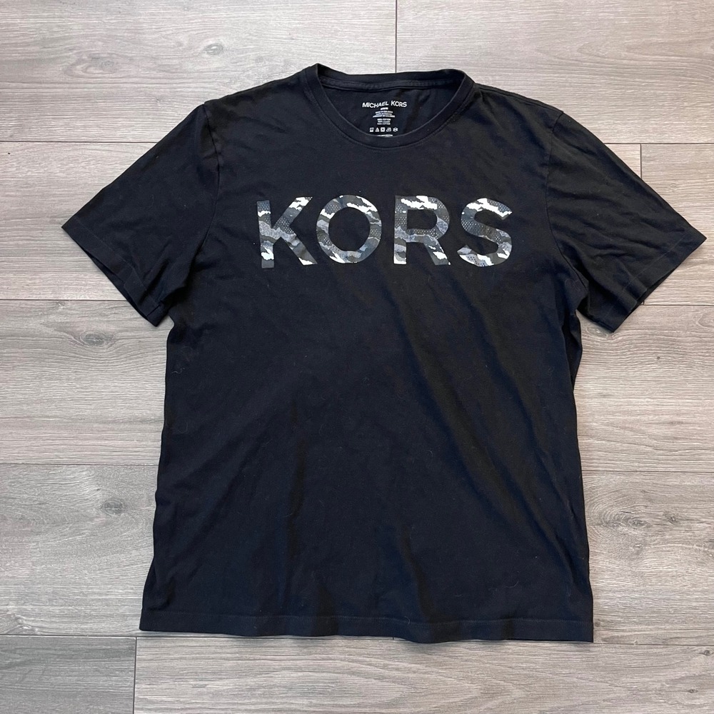Michael Kors Mens Black Camo Snakeskin Logo T-Shirt Size M Short Sleeve Tee